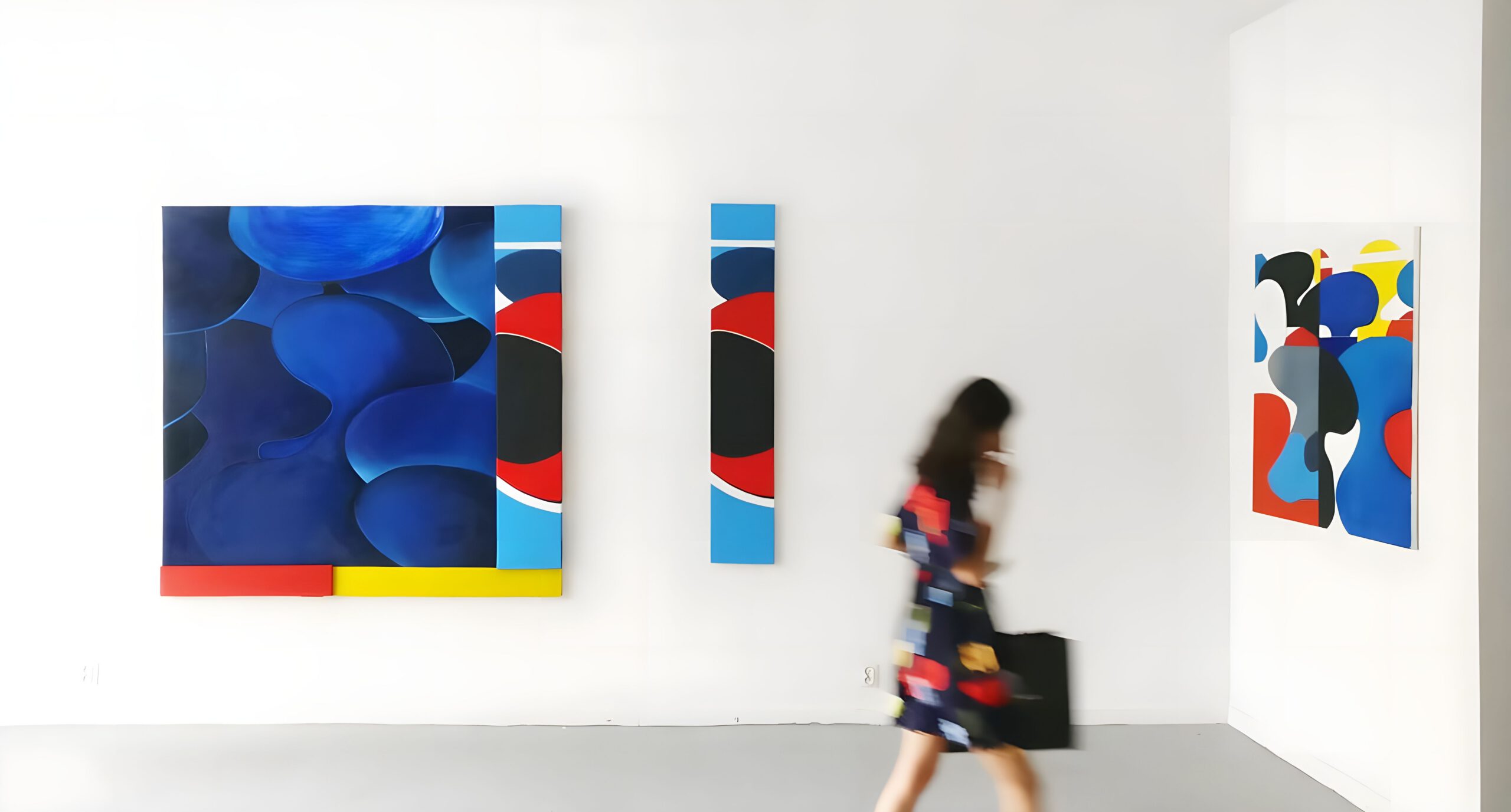 Fragmentaryzacja rzeczywistości, technika mieszana, 180x180cm, 2018 (lewy)
Fragmentaryzacja rzeczywistości, technika mieszana, 150x30cm, 2018 (drugi od lewej)
Fragmentaryzacja rzeczywistości, olej na płótnie, 120x120cm, 2018 (prawy)