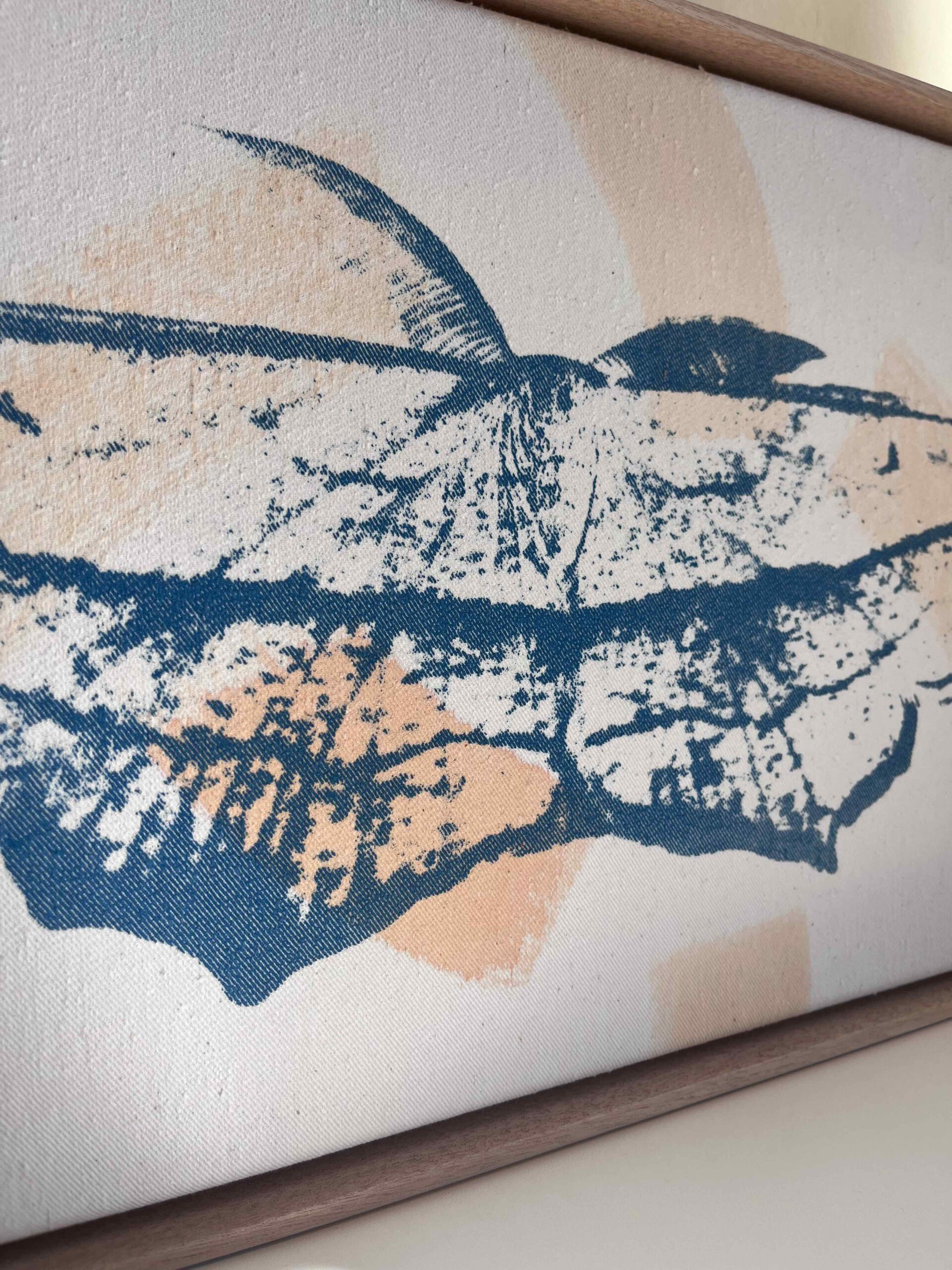 Saint Moth, obraz, drewniana oprawa, 30x70cm, 2025